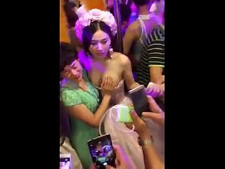 Qu'est-ce un mariage je peux venir aussi