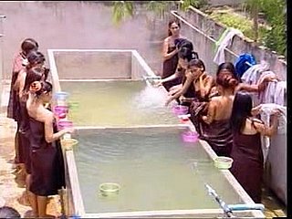 जेल में मेरी लड़कियां