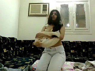 Cutie Pakistan menikmati seks di kamar mandi