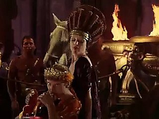 Caligula - được làm lại trong tất cả các cảnh lovemaking