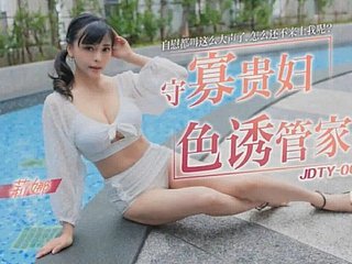 丈夫不在家里时，亚洲妻子诱人的管家 - 科克德丈夫