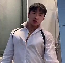 Chinese wretch in a catch shower does not cum