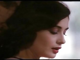 كوزي Fanno توتي. فيلم الايطالية.