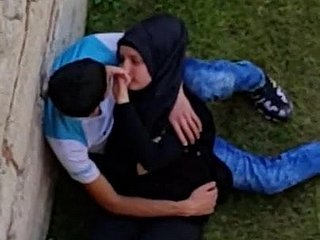 hijabi tuổi teen arab